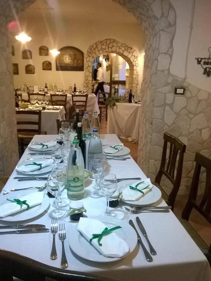 Villa Agriturismo Tre Santi Padula Zimmer foto